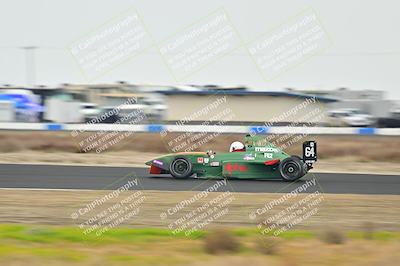 media/Jan-26-2025-CalClub SCCA (Sun) [[cfcea7df88]]/Group 2/Race/